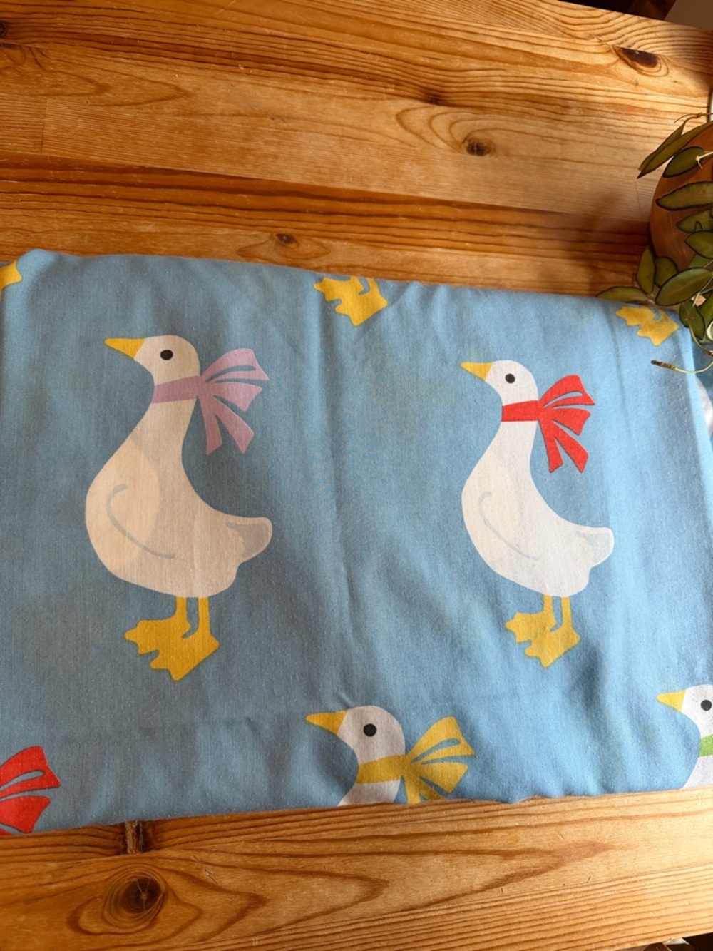 Vintage Goose Print Full Flat Sheet